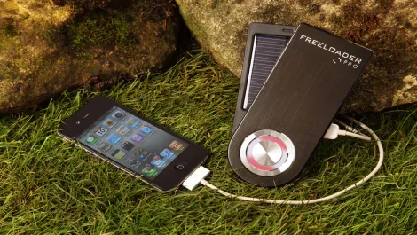 Duo launches portable solar device chargers