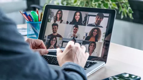Barco and Jabra collaborate on one-click wireless conferencing solution
