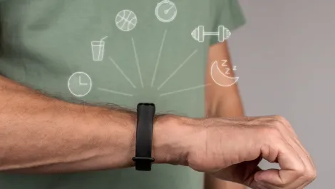 Apple previews watchOS 10 featuring a new smart stack