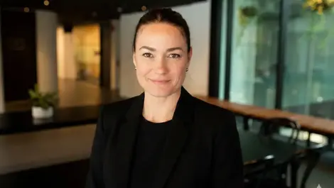 Jo pearce headshot 2026